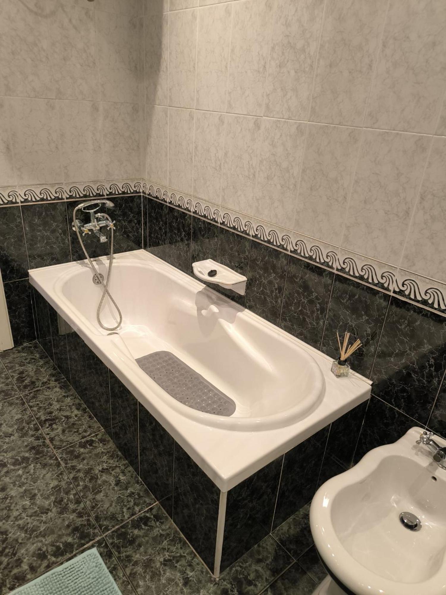 Apartment 3 Bedrooms 160sqm Balluta Bay By Walk! Saint Julian's
