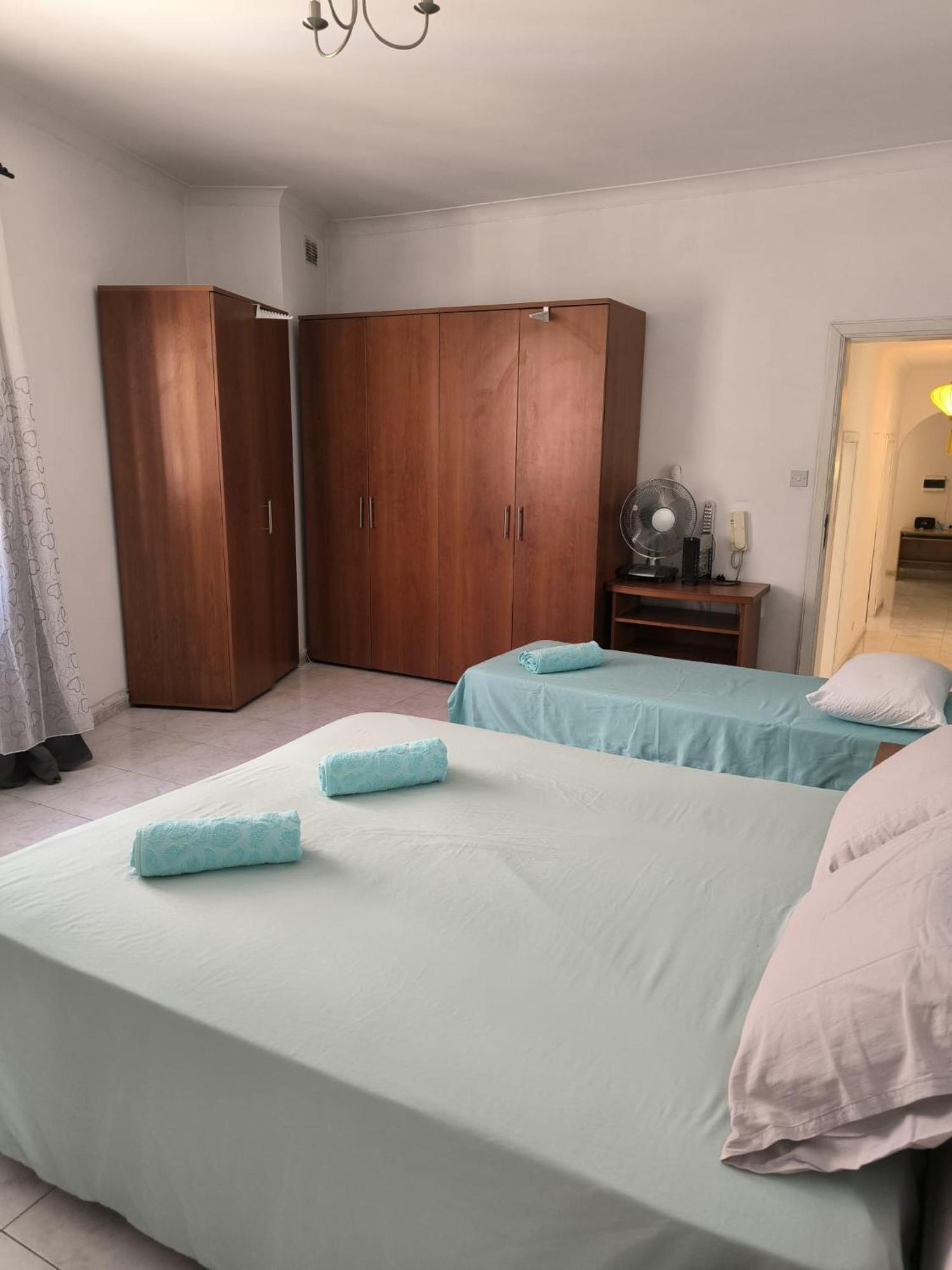 3 Bedrooms 160sqm Balluta Bay By Walk! * Saint Julian's