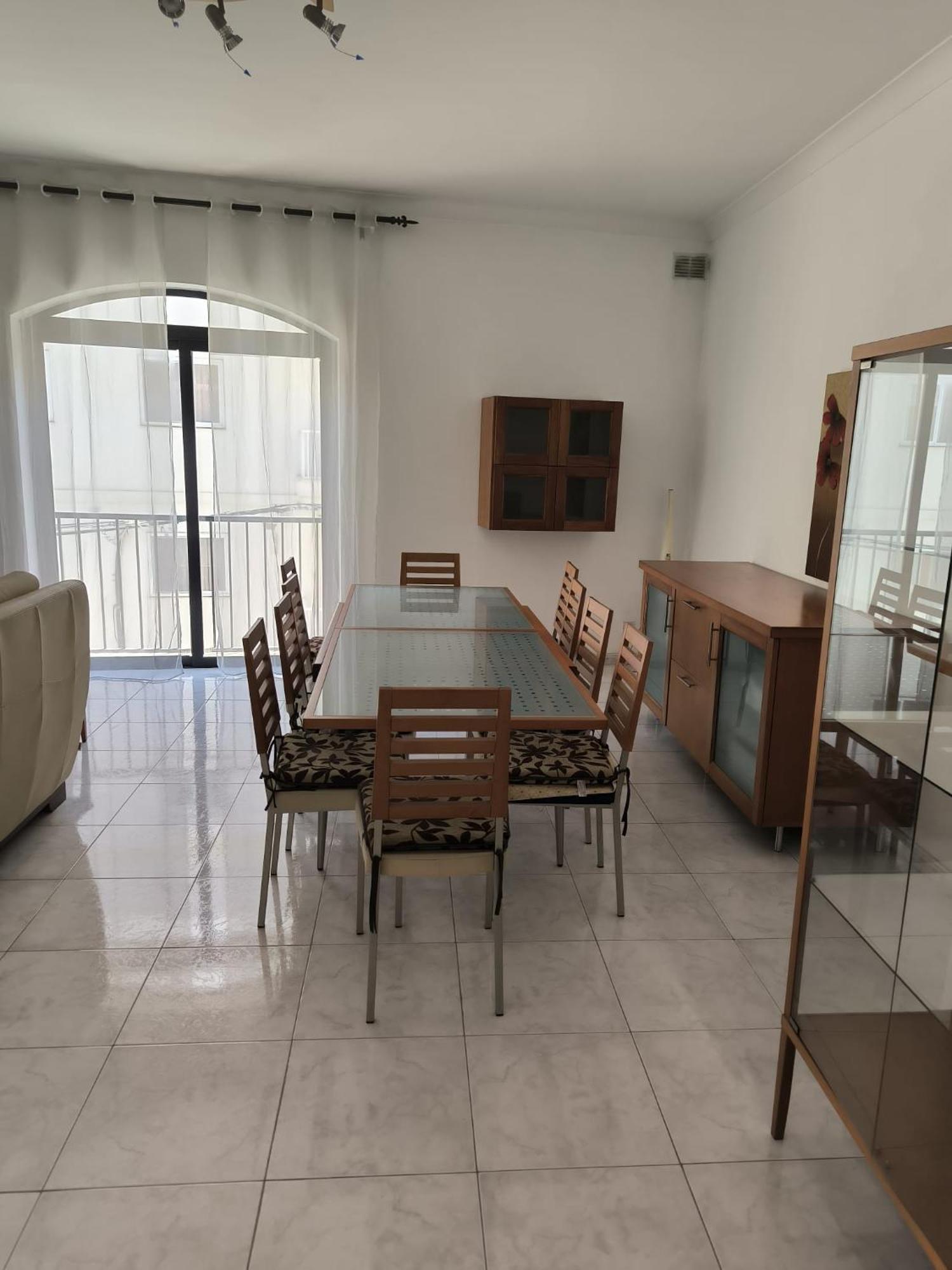 3 Bedrooms 160sqm Balluta Bay By Walk! *